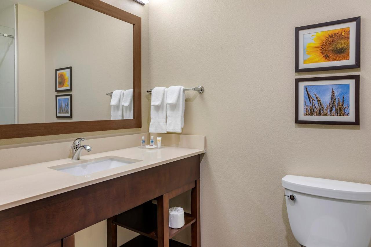 Comfort Inn & Suites Augusta Extérieur photo