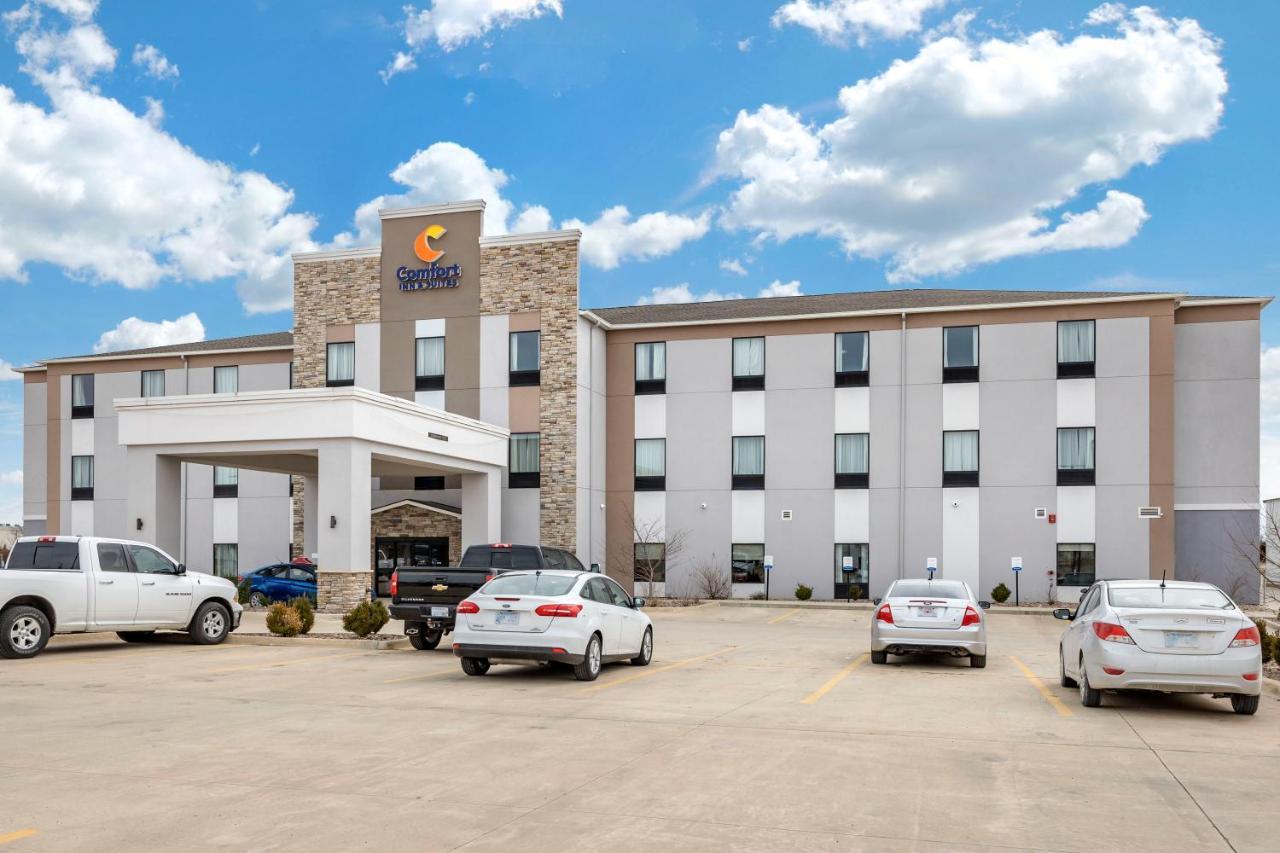 Comfort Inn & Suites Augusta Extérieur photo