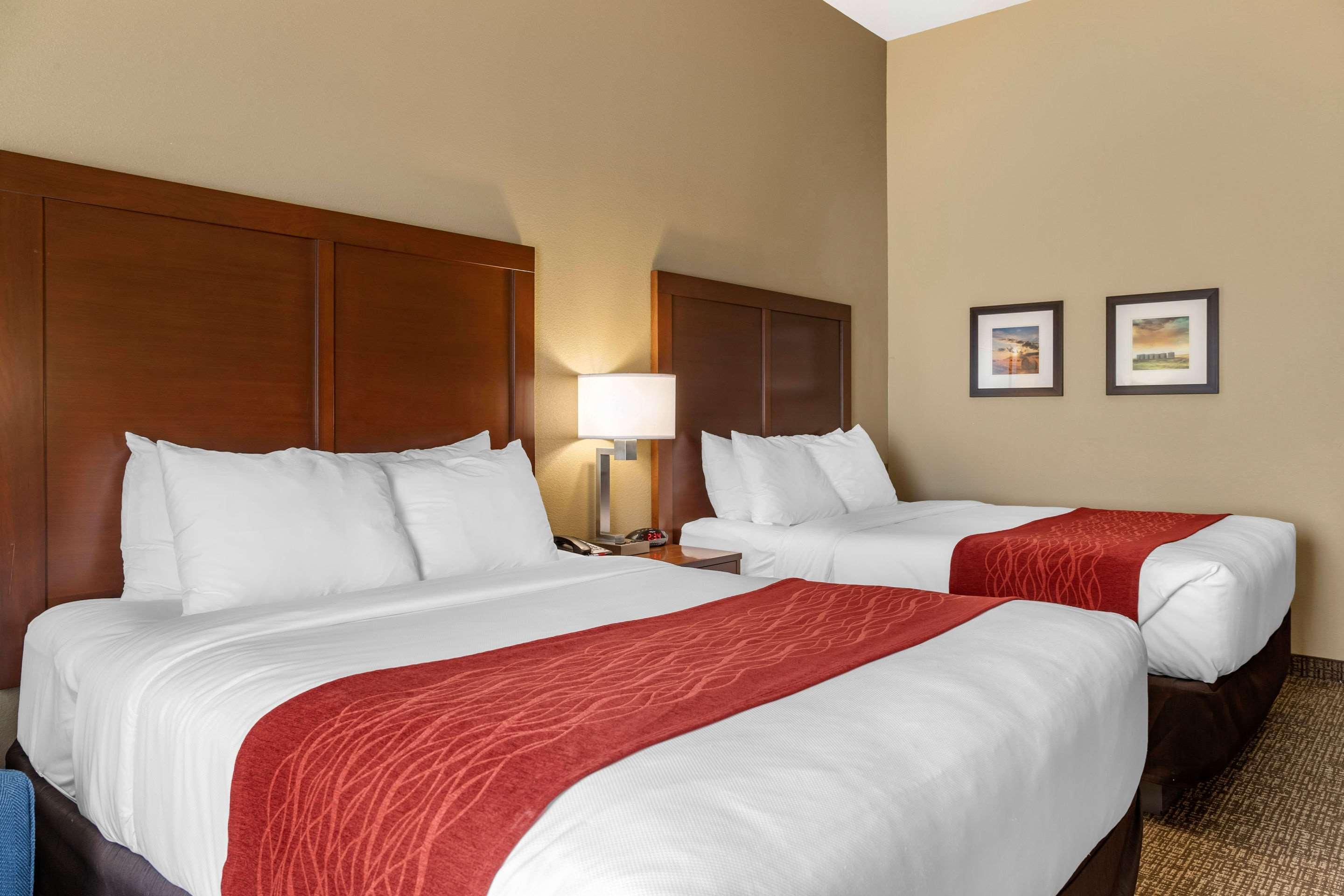 Comfort Inn & Suites Augusta Extérieur photo