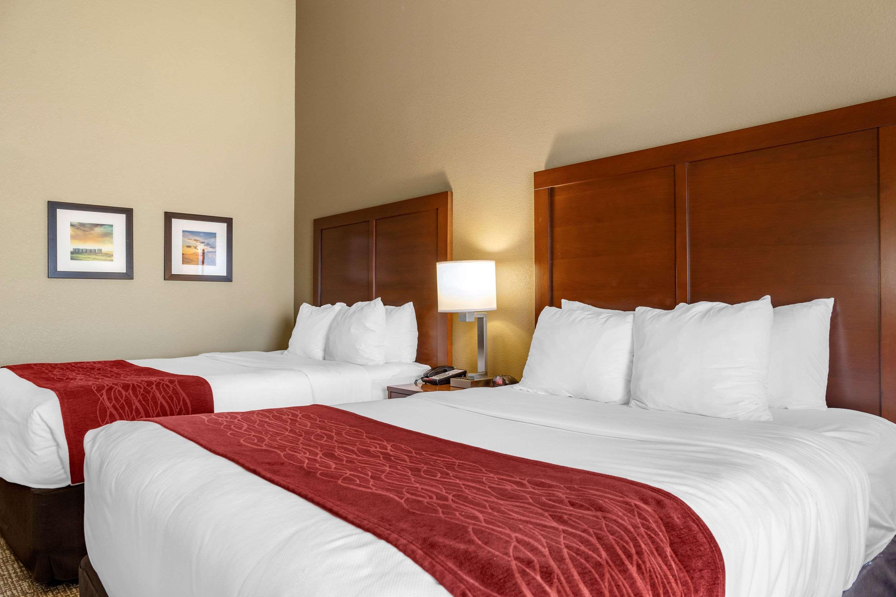 Comfort Inn & Suites Augusta Extérieur photo