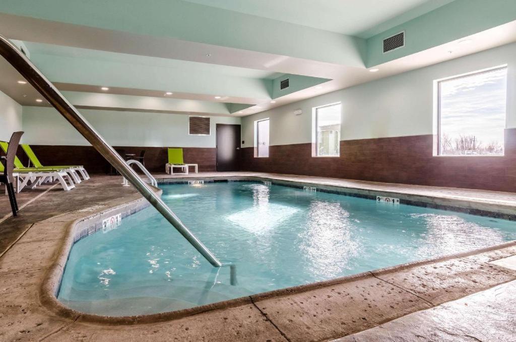 Comfort Inn & Suites Augusta Extérieur photo